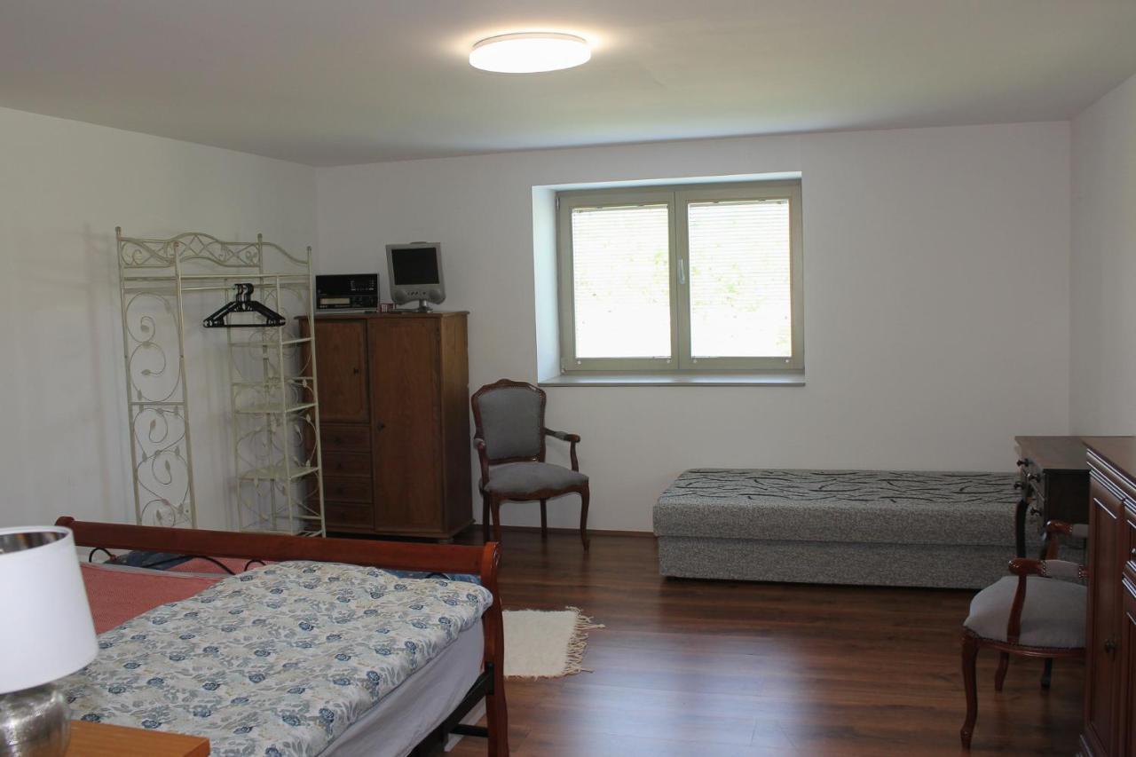 Das Blaue Haus Guesthouse - Kovacshida المظهر الخارجي الصورة